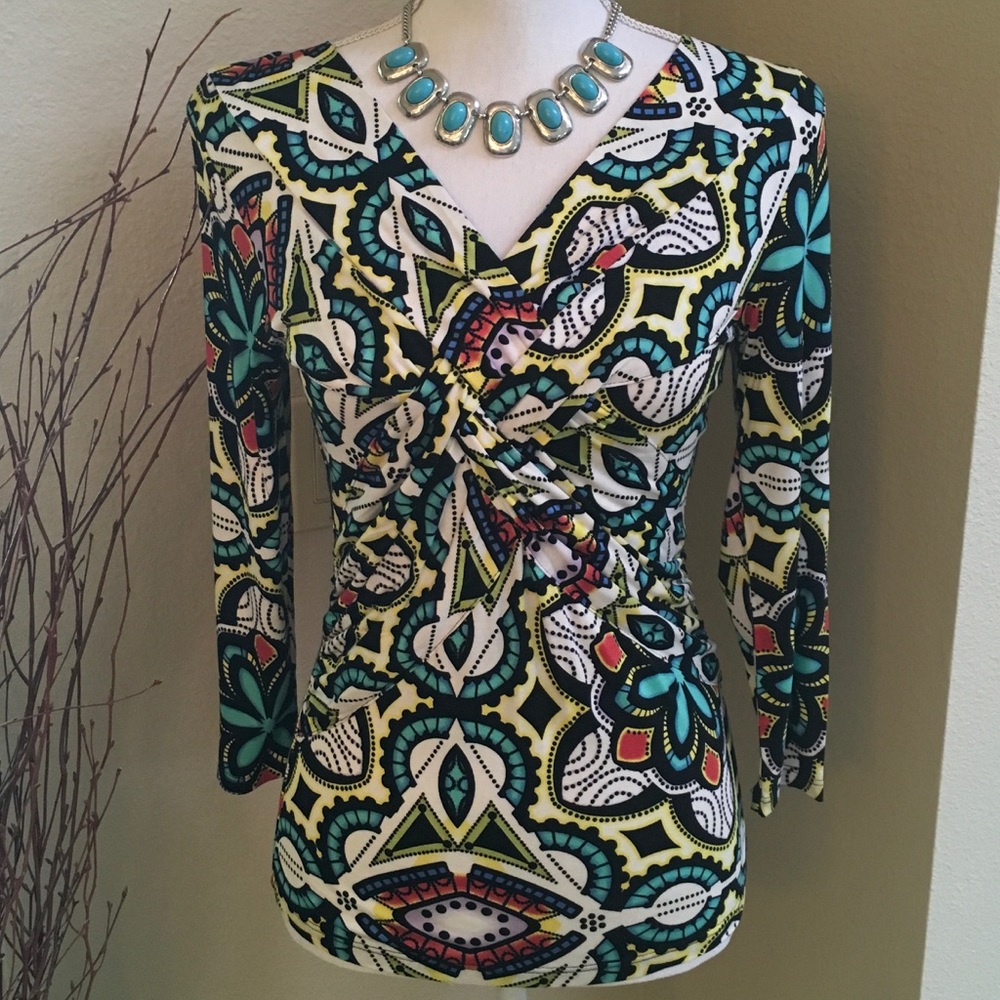 NWOT Cable and Gauge knit top